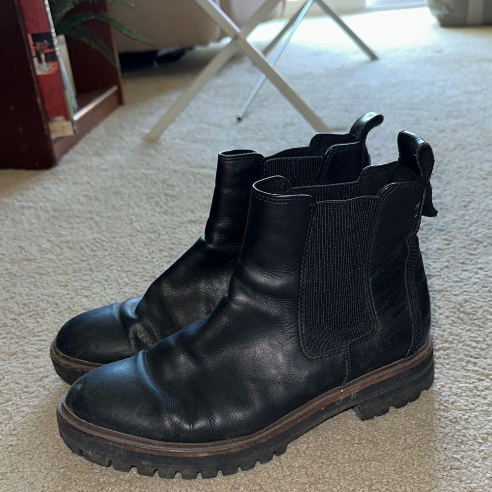 Timberland Black Leather Chelsea Boots
